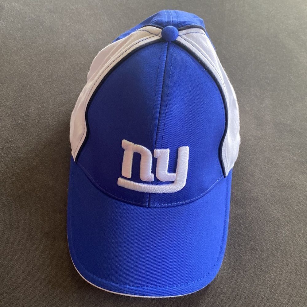 NY Giants NEW YORK Giants Ball Cap Hat NFL One Size Fits Most NWOT